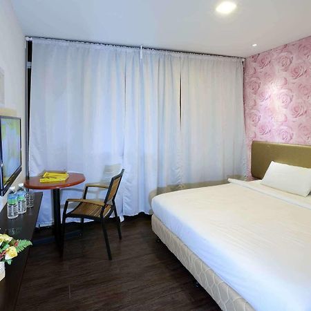 Casa Hotel Near Klia 1 Сепанг Екстериор снимка