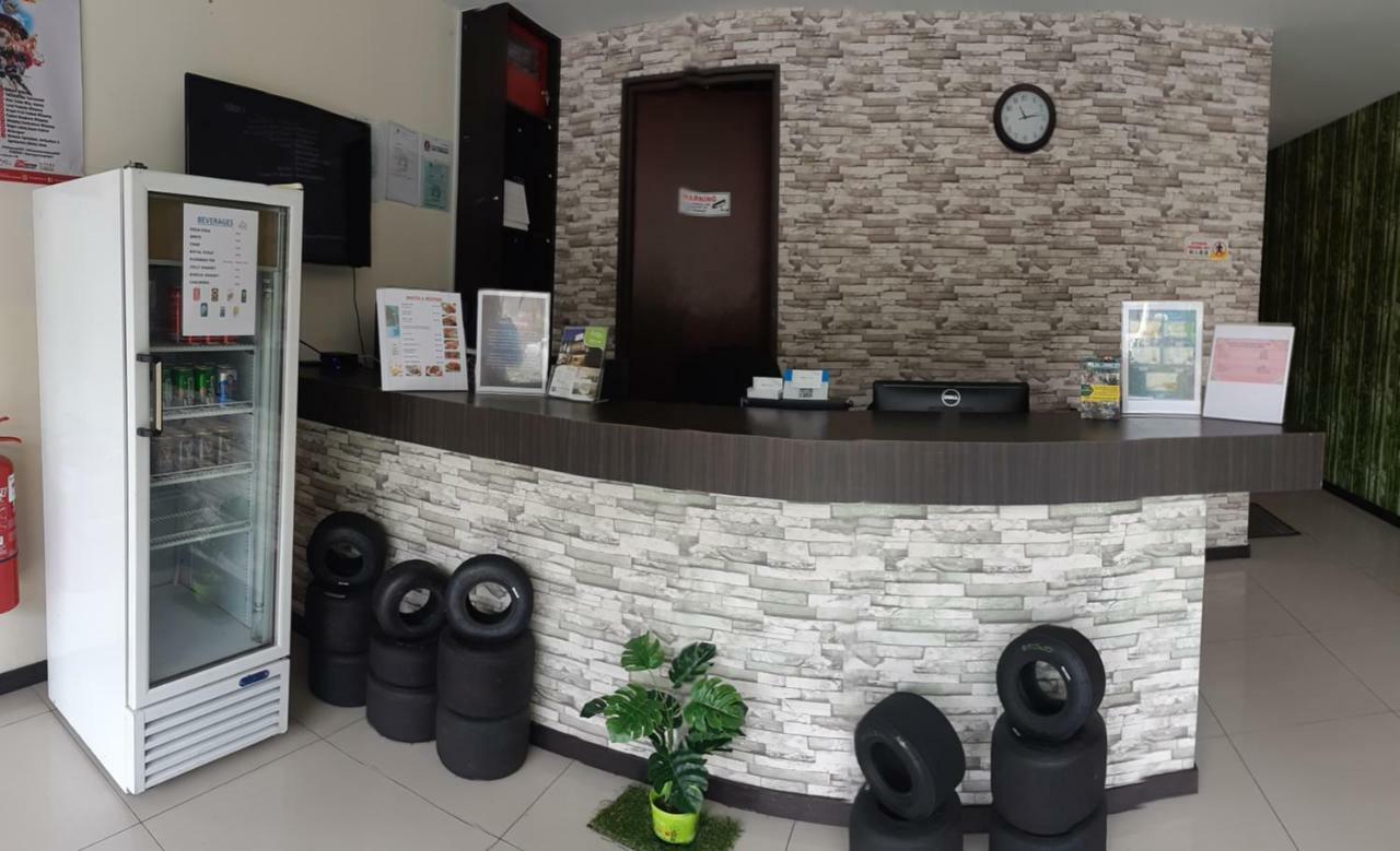 Casa Hotel Near Klia 1 Сепанг Екстериор снимка